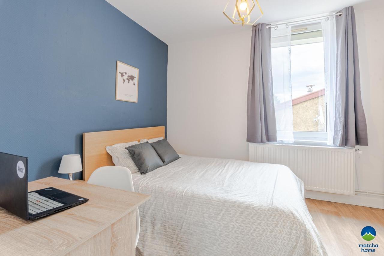 3 Appts - 3 A 7 Lits - Parfait 6 A 10 Pers - Max 26 Pers - 1 Immeuble - Convivialite, Rentabilite ------ English - 3 Apts - 3 To 7 Beds - Ideal For 6 To 10 Guests - Up To 26 - Same Building -- Cattenom Hettange-Grande Exterior foto