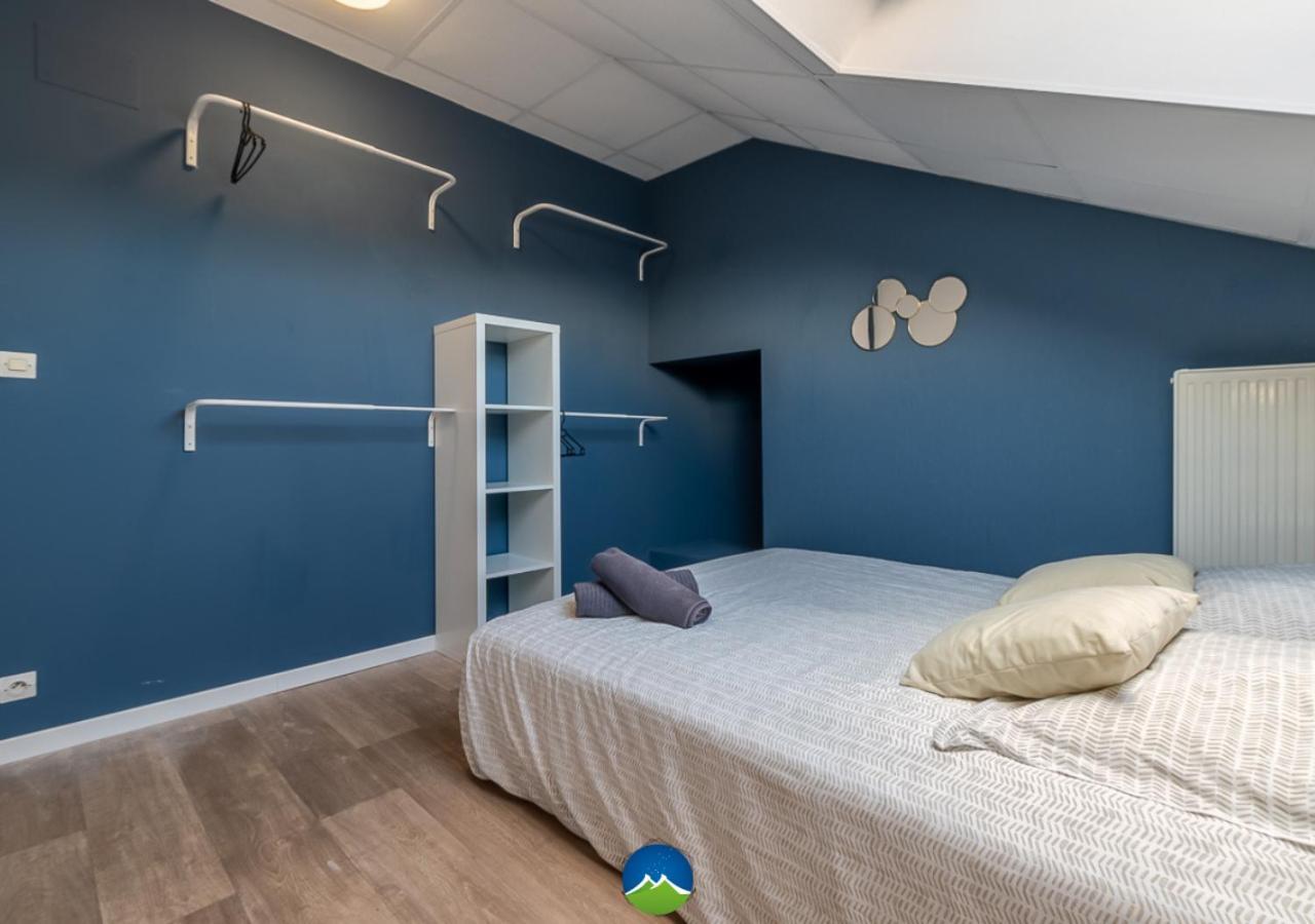 3 Appts - 3 A 7 Lits - Parfait 6 A 10 Pers - Max 26 Pers - 1 Immeuble - Convivialite, Rentabilite ------ English - 3 Apts - 3 To 7 Beds - Ideal For 6 To 10 Guests - Up To 26 - Same Building -- Cattenom Hettange-Grande Exterior foto